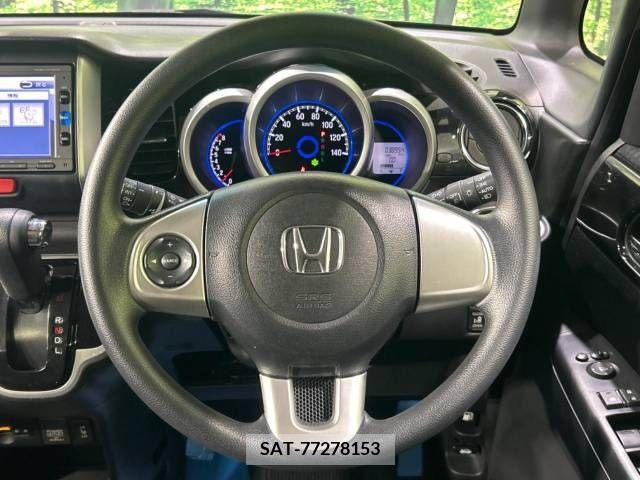 Honda N BOX CUSTOM 2017-03 279089-8