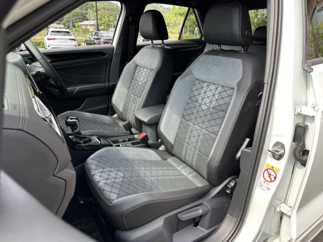 VolksWagen T-ROC 2022-10 10901-17