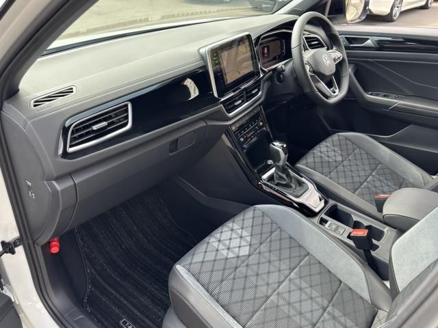 VolksWagen T-ROC 2022-10 10901-18