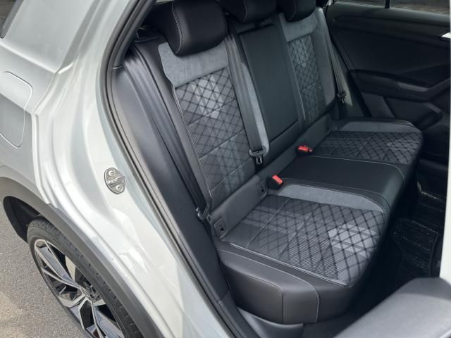 VolksWagen T-ROC 2022-10 10901-21