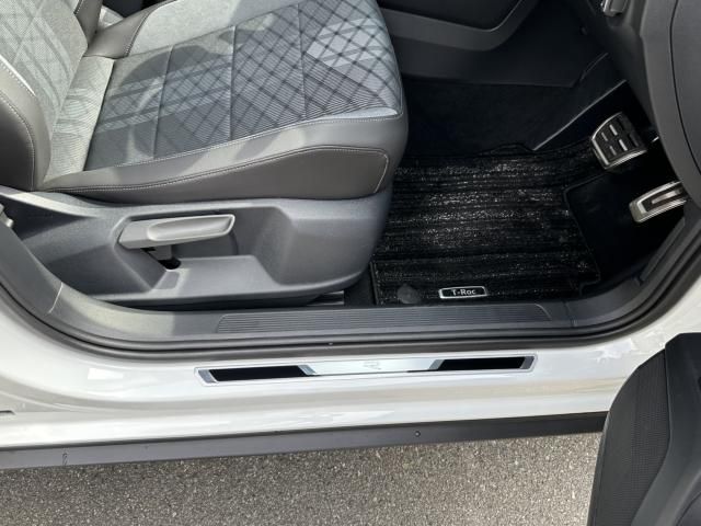 VolksWagen T-ROC 2022-10 10901-4