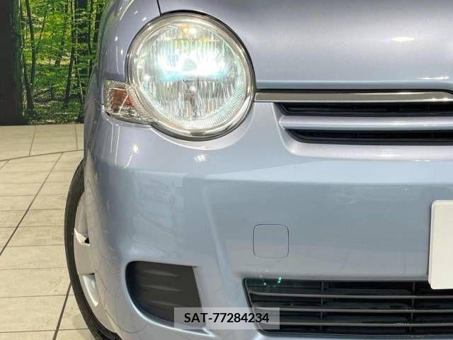 Toyota SIENTA 2011-06 250922-13