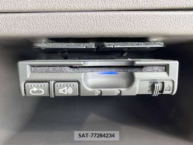 Toyota SIENTA 2011-06 250922-5