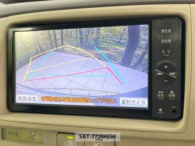 Toyota SIENTA 2011-06 250922-4