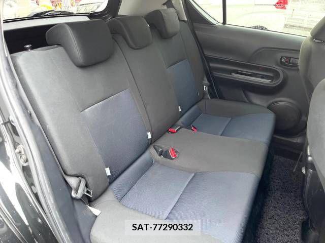 Toyota AQUA 2015-03 260901-10