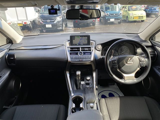 Lexus NX 2015-08 21840-19