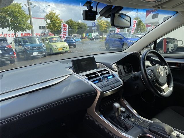 Lexus NX 2015-08 21840-18
