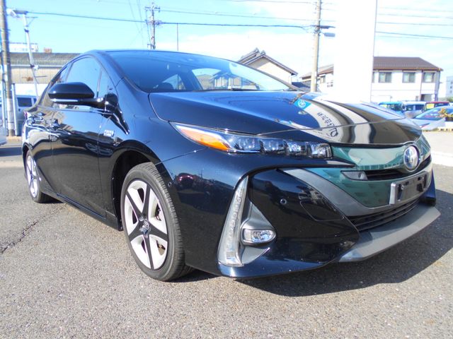 Toyota PRIUS PHV 2017-02 184209-5