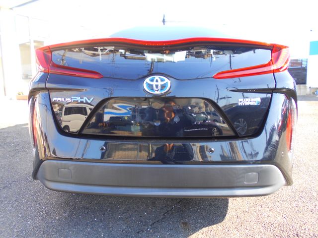 Toyota PRIUS PHV 2017-02 184209-7