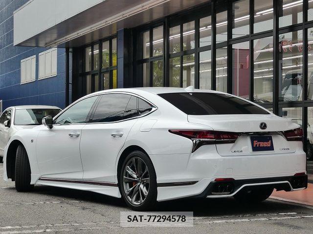 Lexus LS 2018-02 275498-1