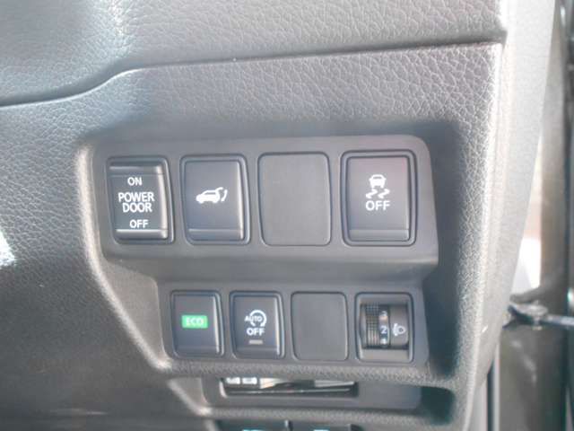 Nissan X-TRAIL 2018-09 7780-10