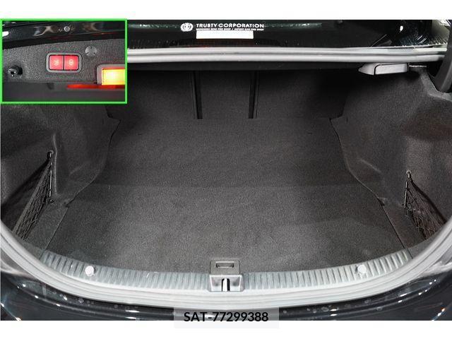 Mercedes Benz C-CLASS 2018-09 319269-17