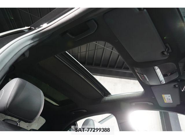 Mercedes Benz C-CLASS 2018-09 319269-12