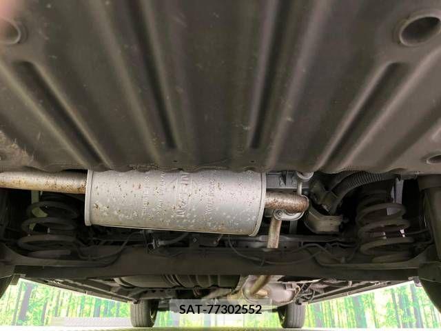 Nissan SERENA 2018-10 244252-19