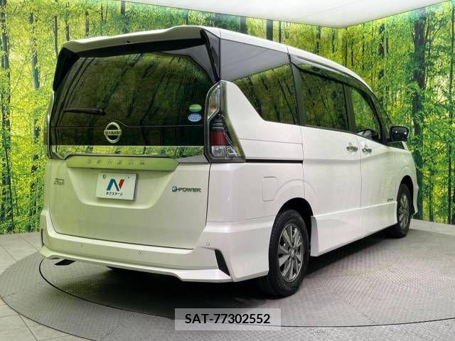 Nissan SERENA 2018-10 244252-17