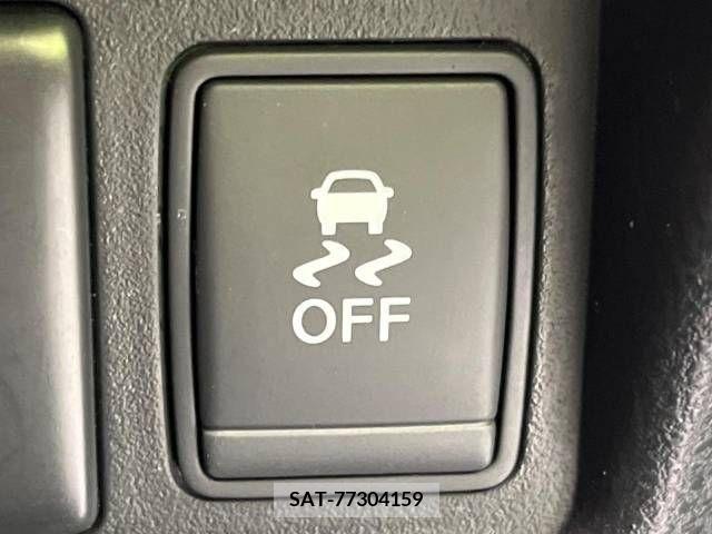 Nissan JUKE 2014-03 320499-6