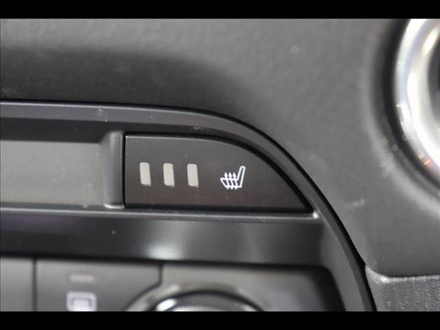 Mazda CX-8 2018-06 20314-5