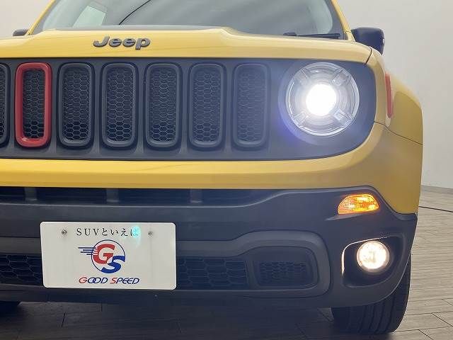Jeep RENEGADE 2016-12 191759-11