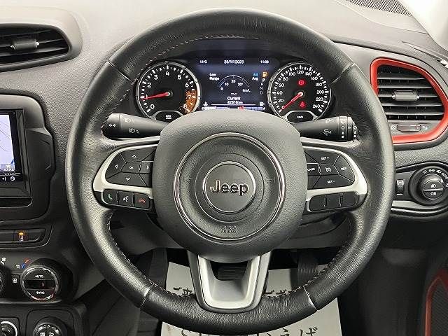 Jeep RENEGADE 2016-12 191759-14