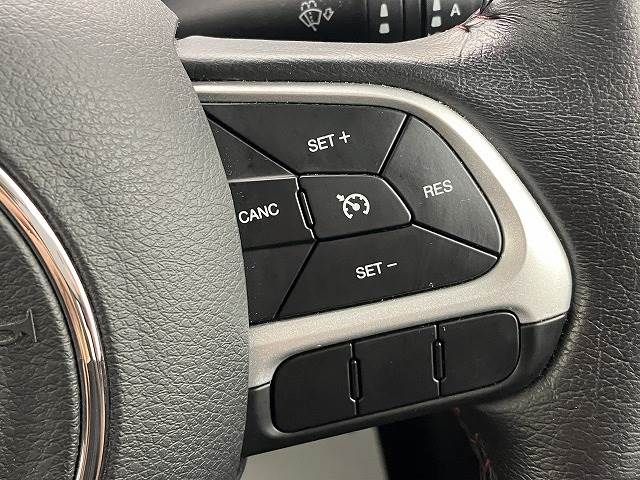 Jeep RENEGADE 2016-12 191759-5