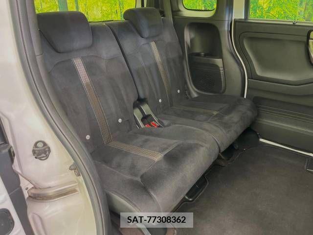 Honda N BOX CUSTOM 2019-09 307064-9