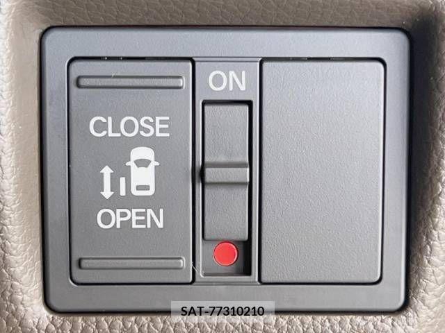 Honda N BOX 2023-08 278715-3