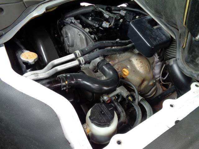 Nissan ATLAS 2010-08 8977-3