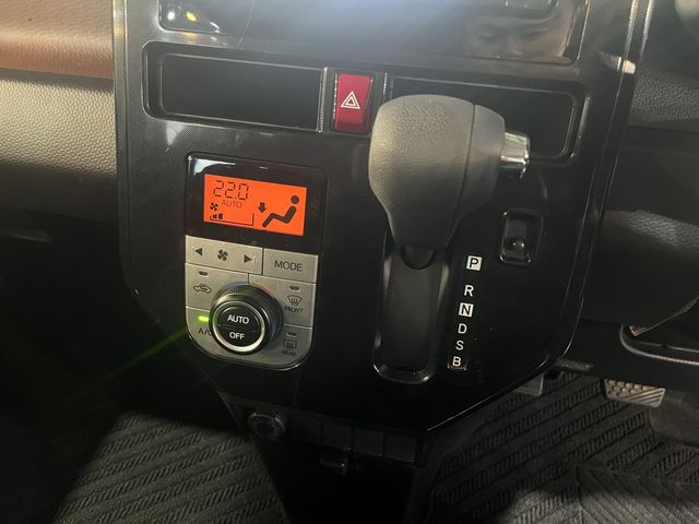 Toyota TANK 2018-01 186683-14