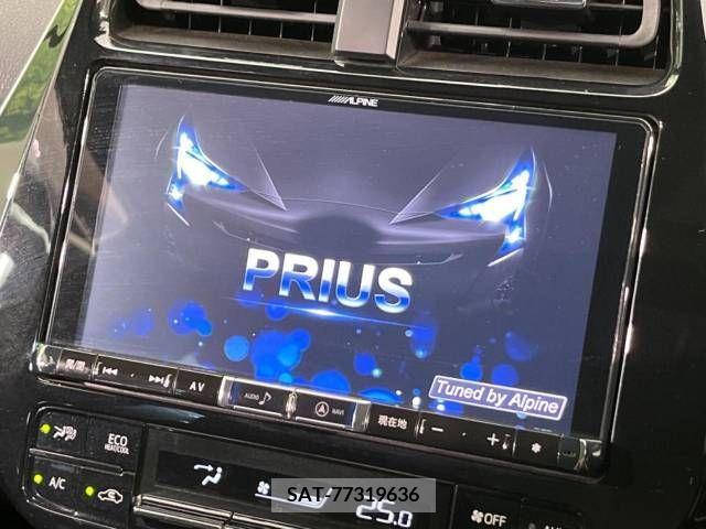 Toyota PRIUS 2018-03 330909-3