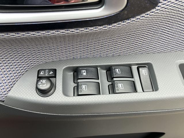 Daihatsu MOVE CUSTOM 2015-04 2558-13