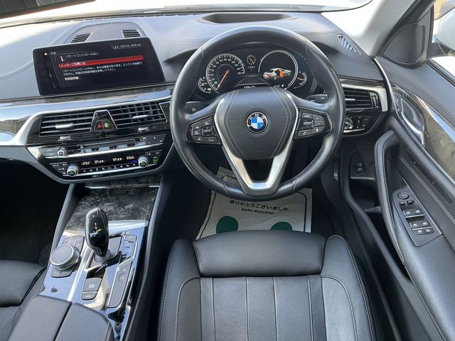 Bmw 5 SERIES 2017-04 21845-1