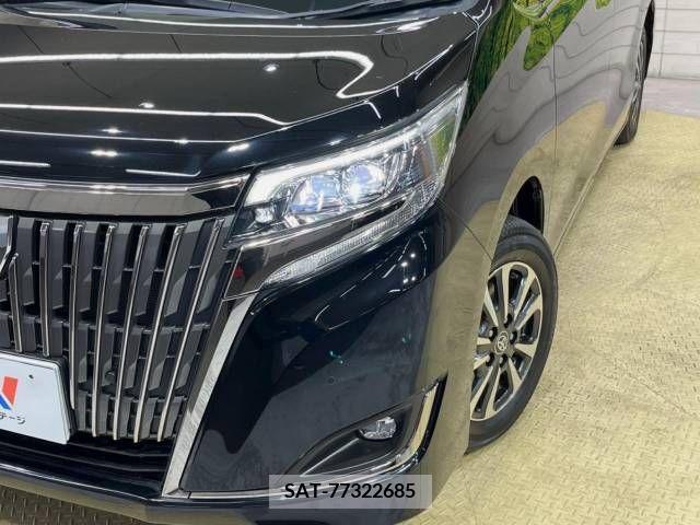 Toyota ESQUIRE 2019-06 379622-13
