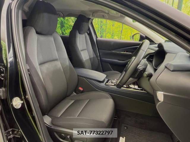 Mazda CX-30 2023-03 207700-9