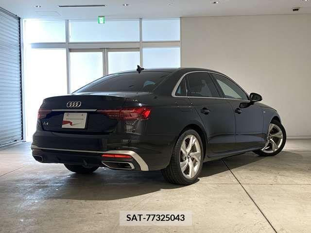Audi A4 2021-01 356491-1