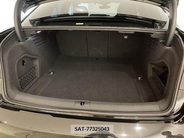 Audi A4 2021-01 356491-16