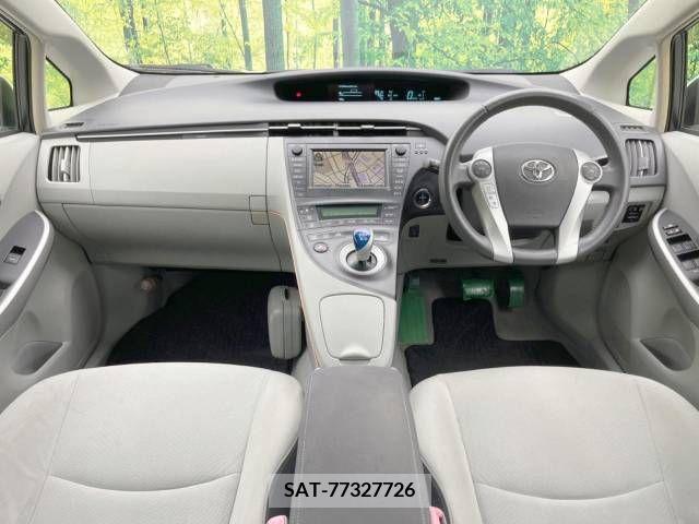 Toyota PRIUS 2011-03 322115-1