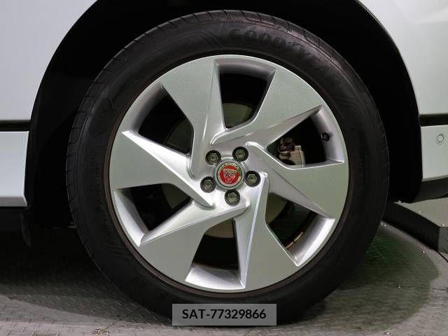 Jaguar I-Pace 2020-06 214837-13