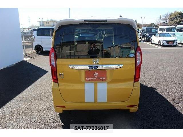 Honda N BOX 2019-01 211679-7