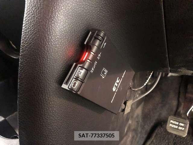 Nissan NOTE 2011-09 326826-5