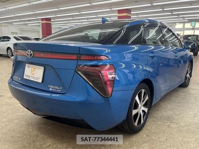 Toyota Mirai 2018-09 364033-16