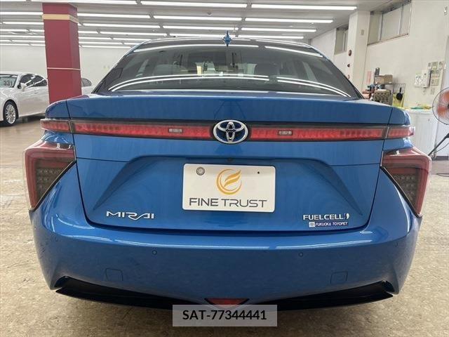 Toyota Mirai 2018-09 364033-15