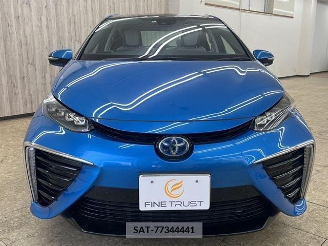 Toyota Mirai 2018-09 364033-12