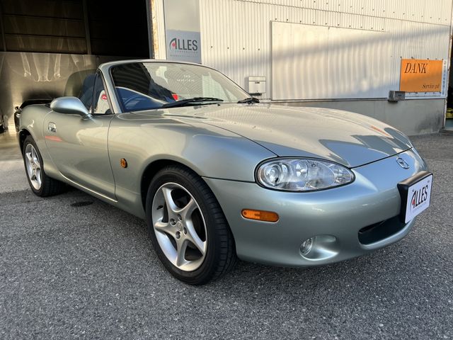 Mazda ROADSTER 2003-12 3528-20