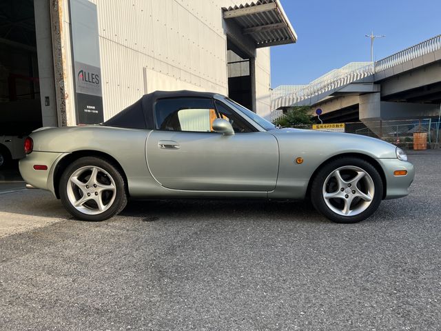 Mazda ROADSTER 2003-12 3528-3