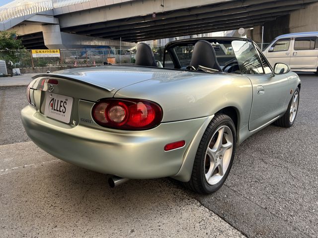 Mazda ROADSTER 2003-12 3528-21