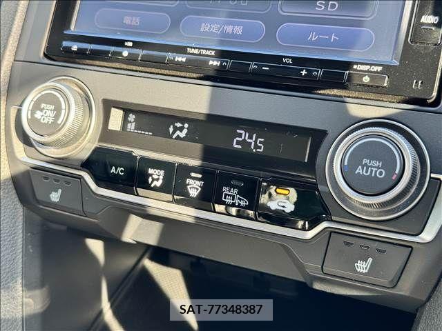 Honda CIVIC 2017-10 342499-12