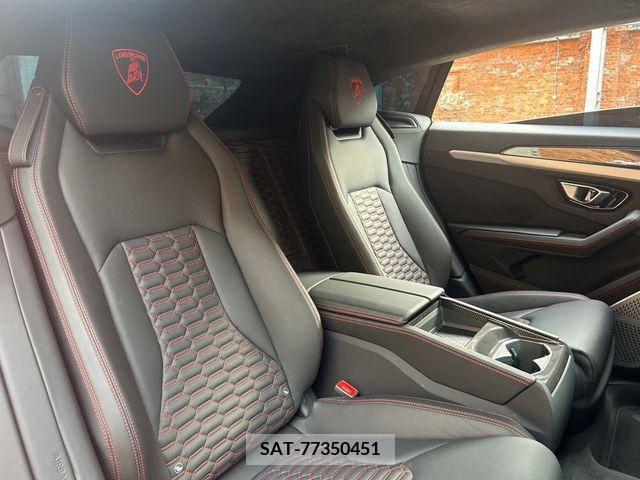 Lamborghini URUS 2021-02 372736-13