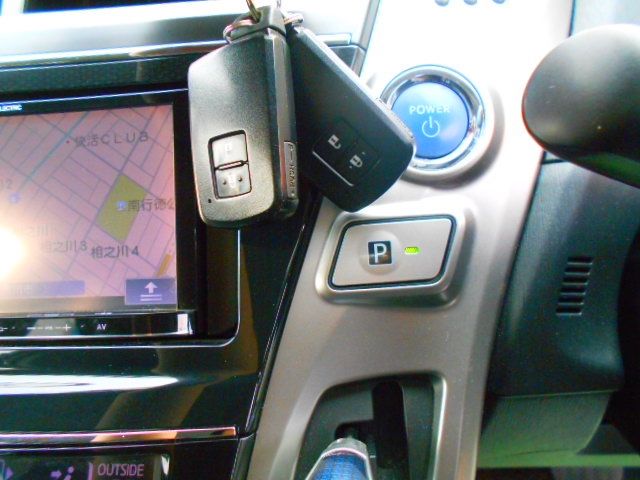 Toyota PRIUS ALPHA 2017-07 7357-20