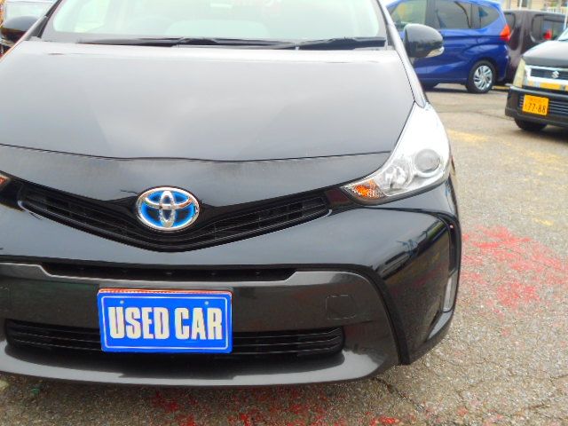 Toyota PRIUS ALPHA 2017-07 7357-5