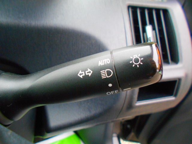 Toyota PRIUS ALPHA 2017-07 7357-23